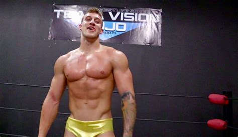 Videos featuring the hottest, muscle wrestlers, physique models with ripped bodies wrestling in the ring. Dozens of muscular young wrestlers in over 100 wrestling matches.